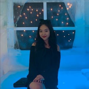 Meet your Posher, Joy